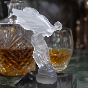 87220_Spirit of Extasy medium copy 2.jpg